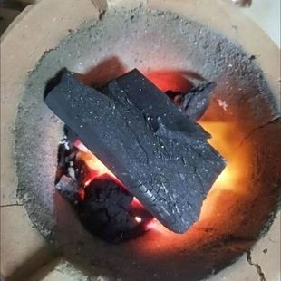 阳火松木炭家用烧水无烟无味铜火锅专用碳东北松木机制炭高温商用