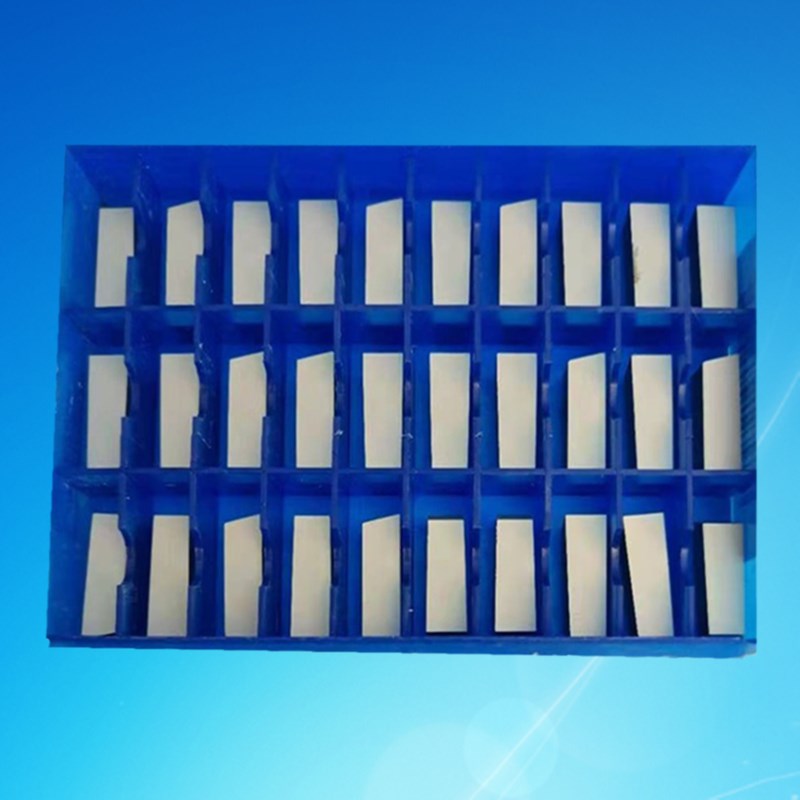 株洲硬质合金切槽刀片外圆焊接车刀头铸铁YT5YW1JYG8YG6 C305 C30