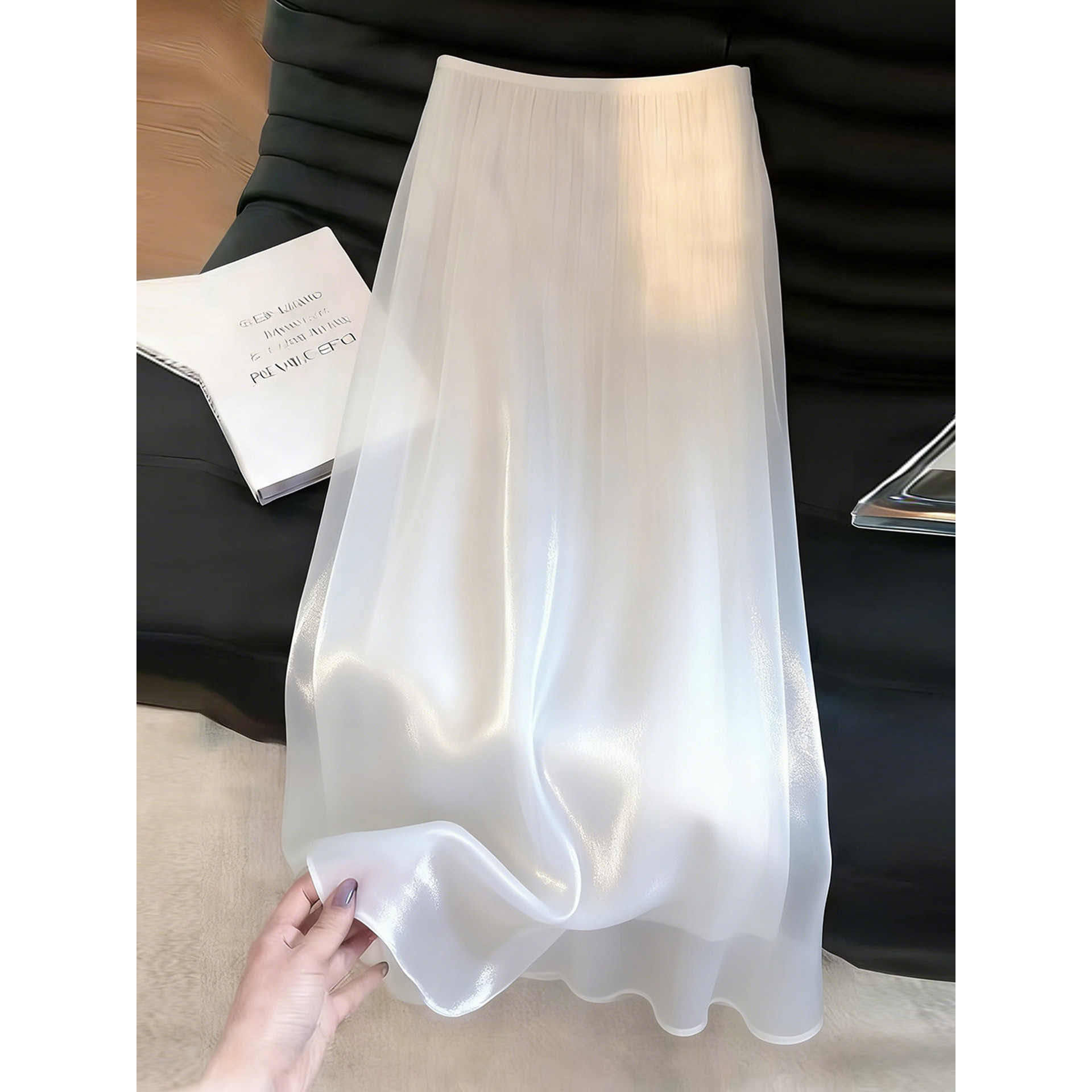 温柔简约风白色流光纱半