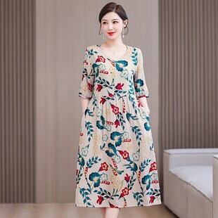 新款气质妈妈款洋气棉绸连衣裙夏季女装碎花时尚中老年人造棉裙子
