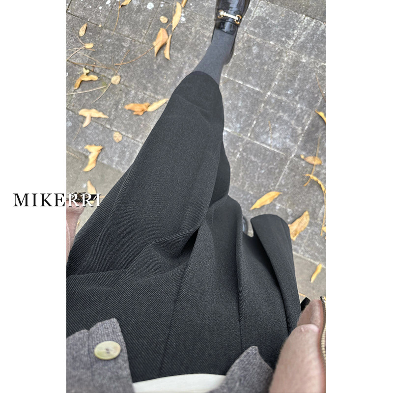 深灰色毛呢百褶半身裙女