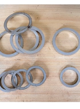 201 304 316不锈钢圆片圆饼带孔2mm3mm10mm激光切割加工定做圆板