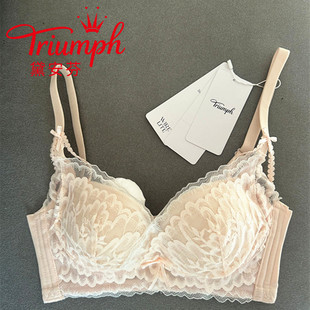 Triumph/黛安芬内衣女小胸聚拢胸罩无钢圈防下垂性感蕾丝文胸套装
