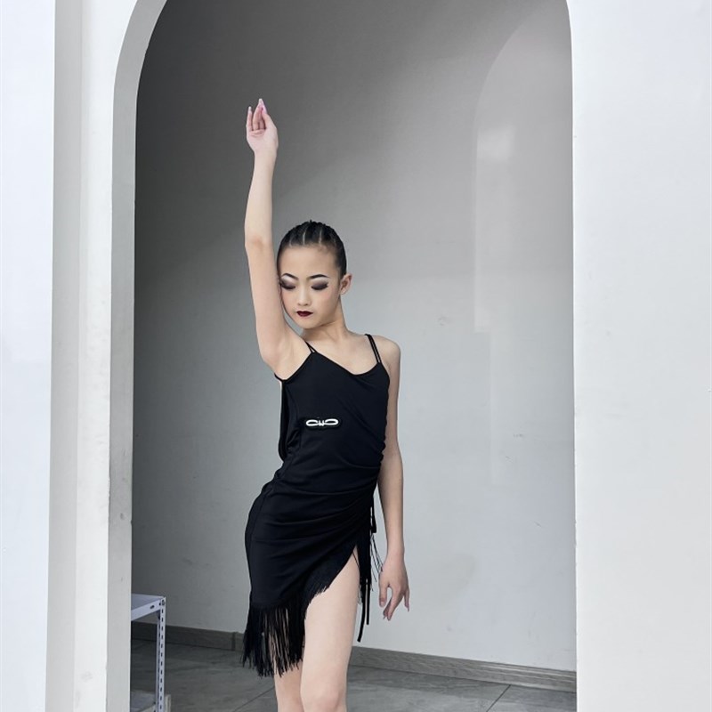 拉丁舞套装高级2023夏季新款女童练功服专业儿童拉丁比赛演出服装