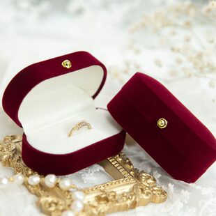 首饰盒陈列创意饰品戒指欧式展示盒红色桌面绒布 礼物盒收纳复古