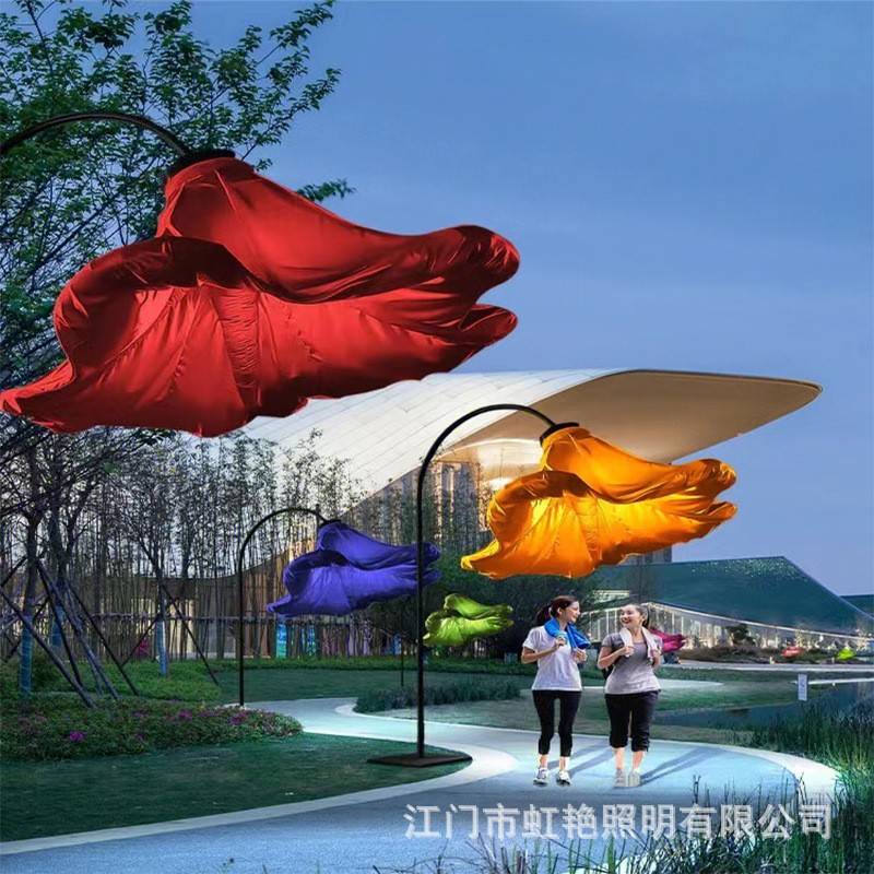 网红大型感应开花路灯玫瑰花牵牛花自动开合美陈气模花灯互动装置