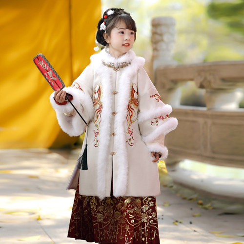 儿童汉服古装秋冬2025新款女宝拜年服套装加绒加厚蛇年新年马面裙