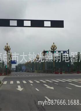 厂价直供交通信号杆LED交通信号灯6.8米监控杆毛坯八角监控杆