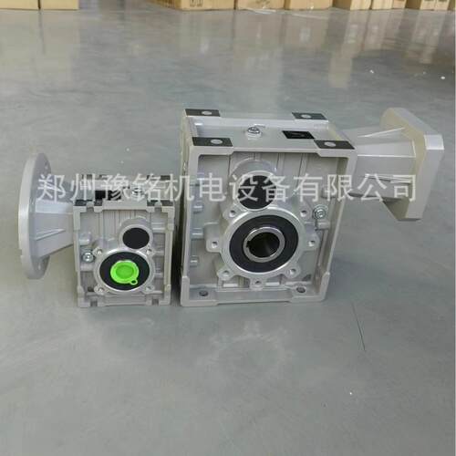 SM48B-10双曲面齿轮传动传动比大模块化组合多种形式
