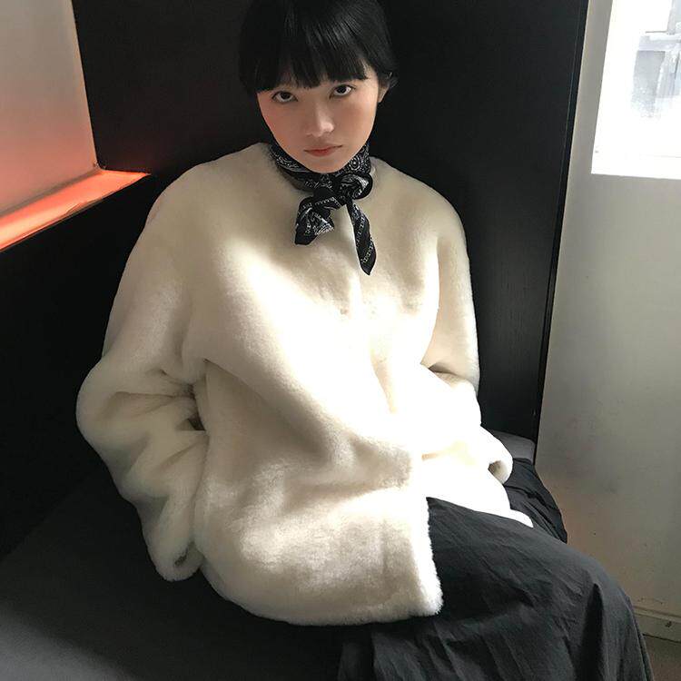 羊羔毛外套女秋冬短款宽