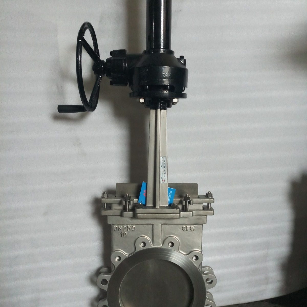 对夹刀闸阀PZ573H-10C 铸钢WCB  梅花形伞齿轮刀闸阀法兰薄型闸阀,五金/工具,闸阀,淘宝优惠券,粉丝福利购,淘宝优惠卷