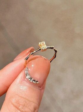 黄钻小方糖戒指女简约轻奢闪钻锆石竹节指环开口可调节方钻食指戒