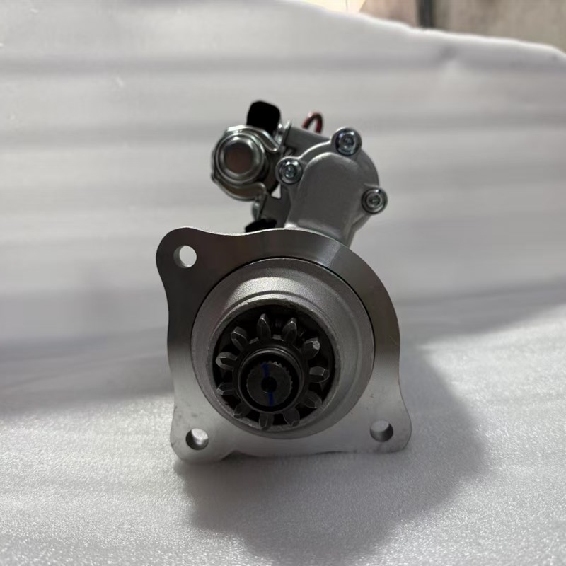 潍柴WP12船用柴油发动机WqP13启动机马达1000949914起动机11齿马