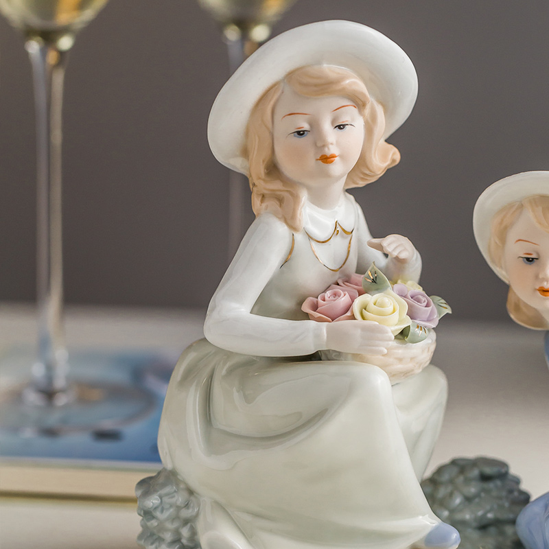 创意可爱西洋女孩陶瓷摆件卧室A少女心艺术品摆设送闺蜜生日礼物