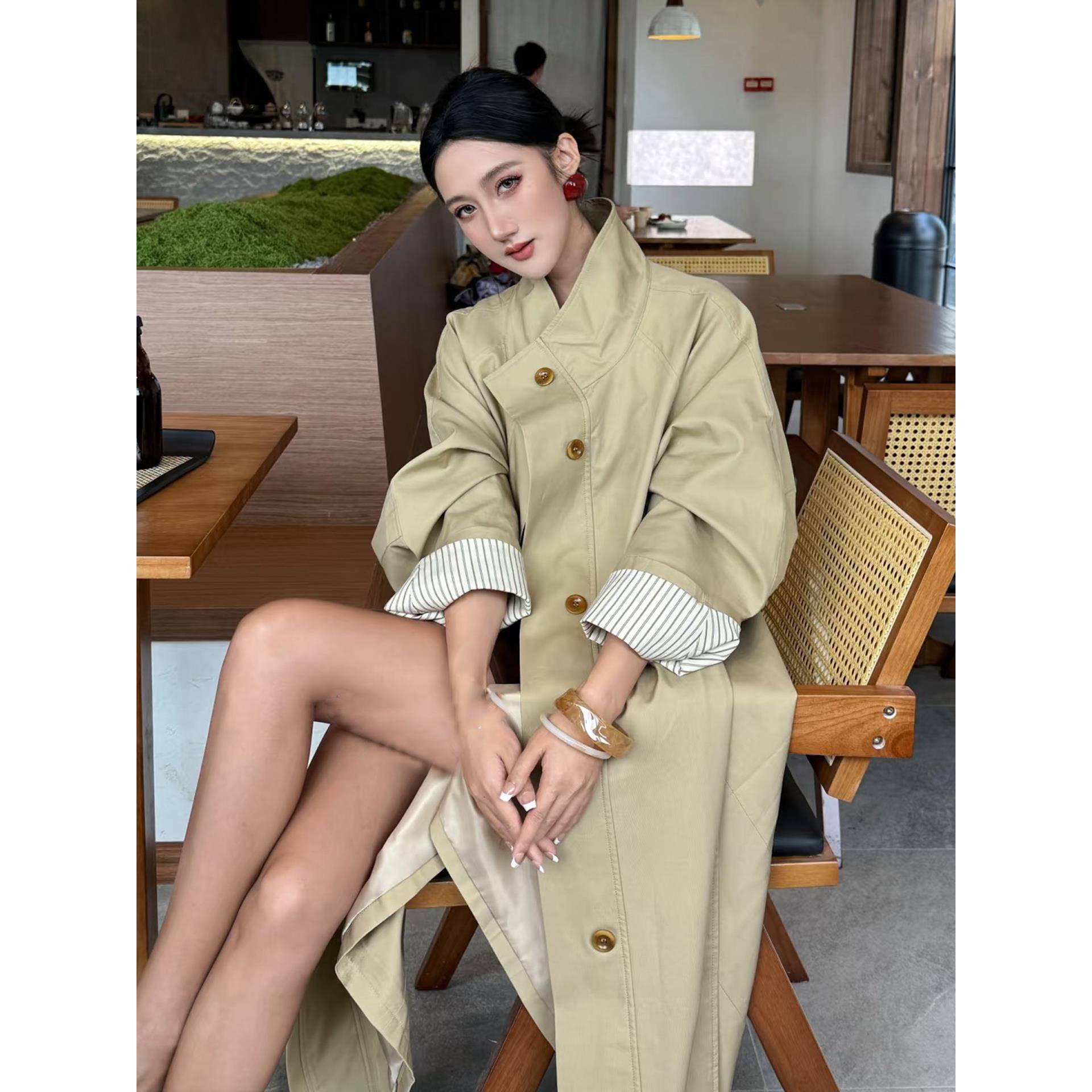 卡其色风衣外套女小个子2025秋装新款英伦风立领垂感宽松休闲大衣