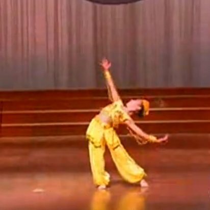 桃李杯舞蹈舞台演出服饰响铃舞少儿童维族新疆民族