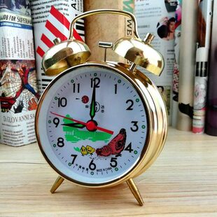 合飞机械闹钟发条老式马蹄经典怀旧闹钟创意闹钟金属打铃小闹钟