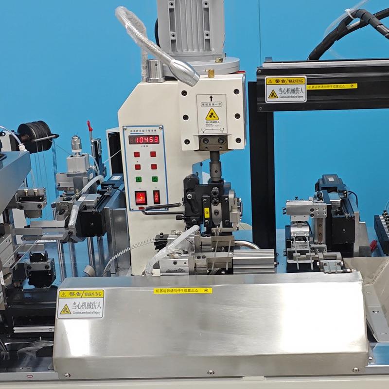 新款全自动电子线线束裁切机机器写剥皮打端注塑成型一体机切管