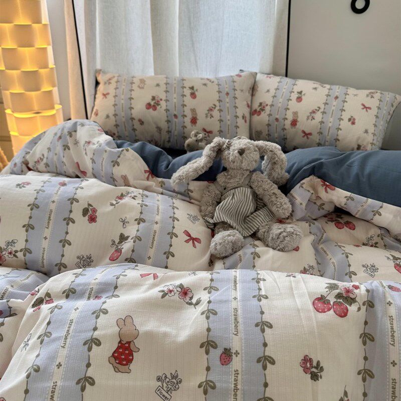 无绵 法式少女心碎花小草莓针织水洗棉牀上四件套牀单学生三件套