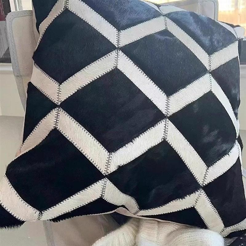 北欧式牛皮抱枕h真皮手工拼接黑拼白沙发抱枕靠枕抱枕轻奢风高档