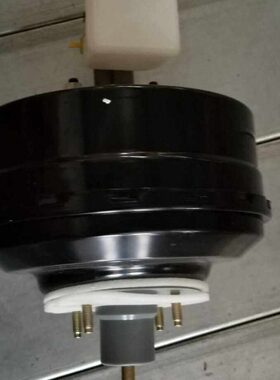 南京依维柯军车 刹车总泵带真空助力器鼓总成 制动主缸NJ2045/46