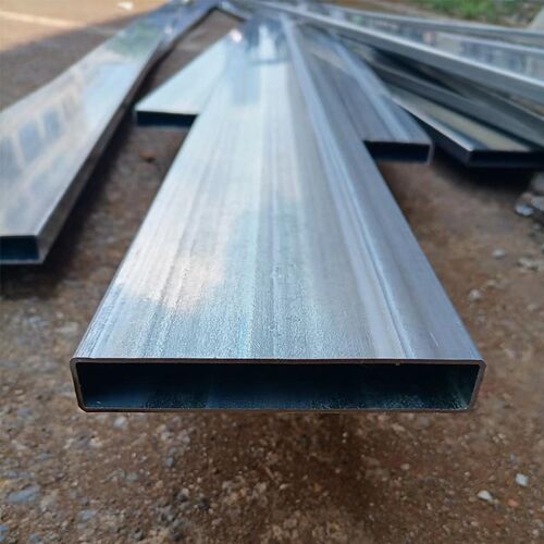 镀锌方管钢材10x40型材20*60空心镀锌扁管10*10护栏30x70镀锌板管