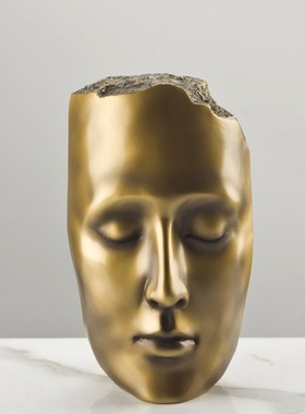 现代家居极简样板房间客厅玄关人脸人像黑色金色面具雕塑摆件装饰