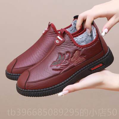 高档冬季绒老北京布鞋女鞋加加厚防水皮面雪地棉靴底平防滑保暖妈