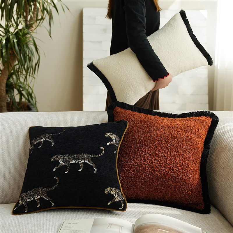 黑底金豹提花现代简约北s欧纯色肌理绒面靠垫抱枕沙发卧室方枕腰