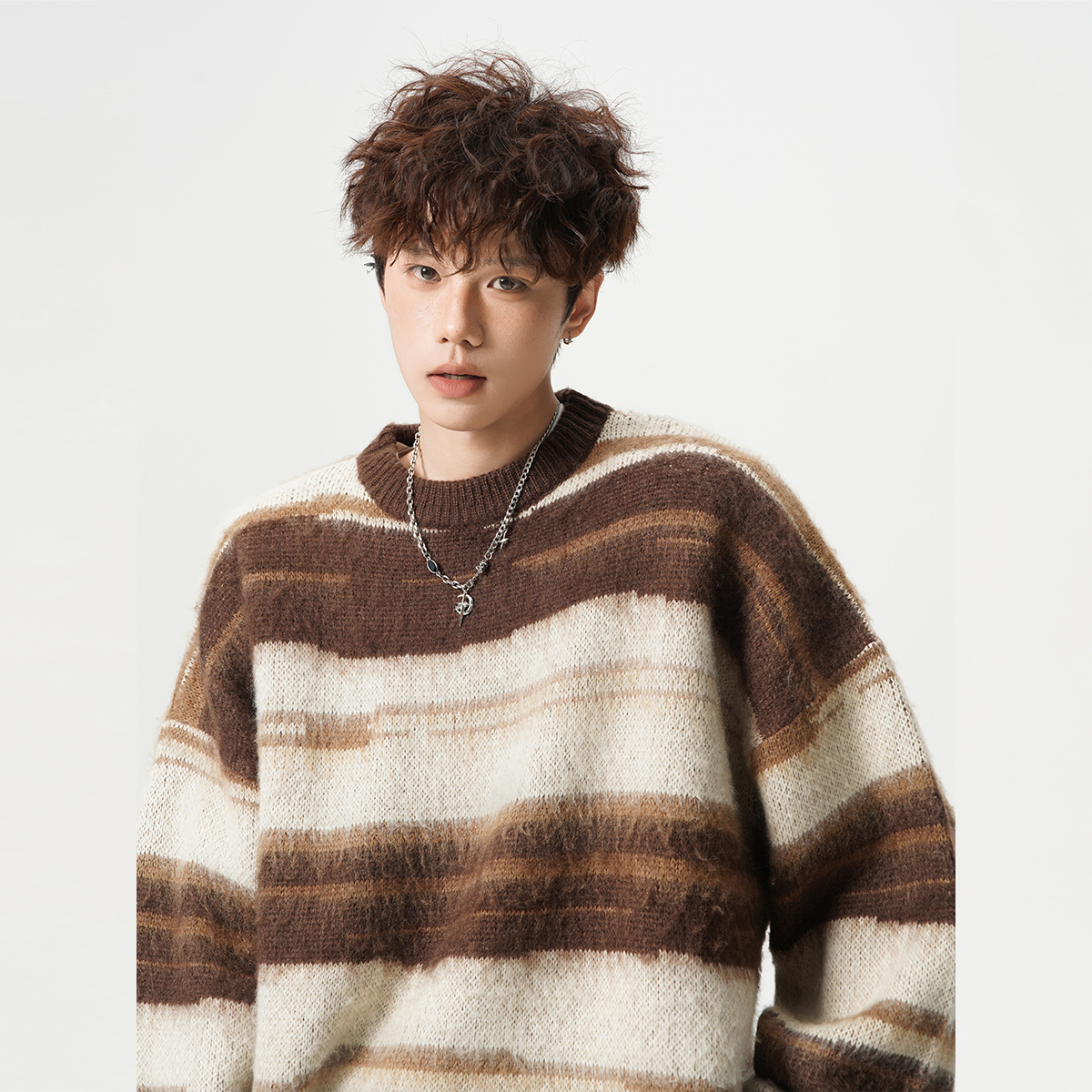 马海毛圆领毛衣男女秋冬