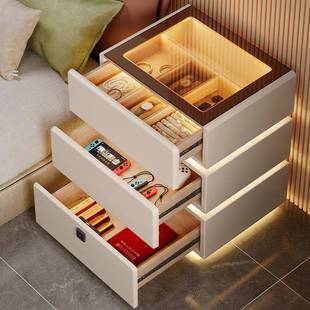 带锁实木床头斗柜2024新款 轻奢高级感主卧床边高柜收纳柜子储物柜