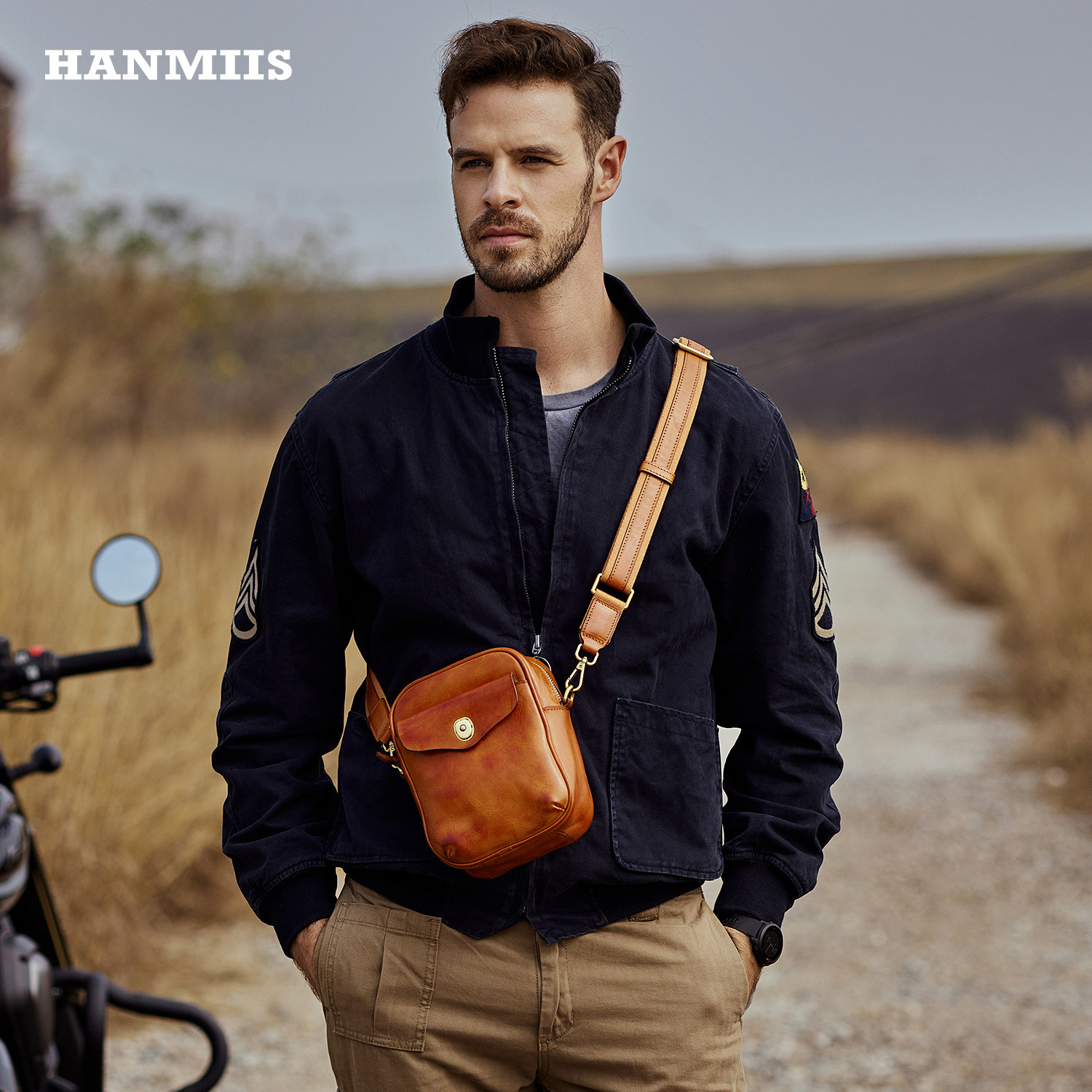 HANMIIS头层牛皮斜挎包小众设计感男复古机车挎包真皮小号单肩包