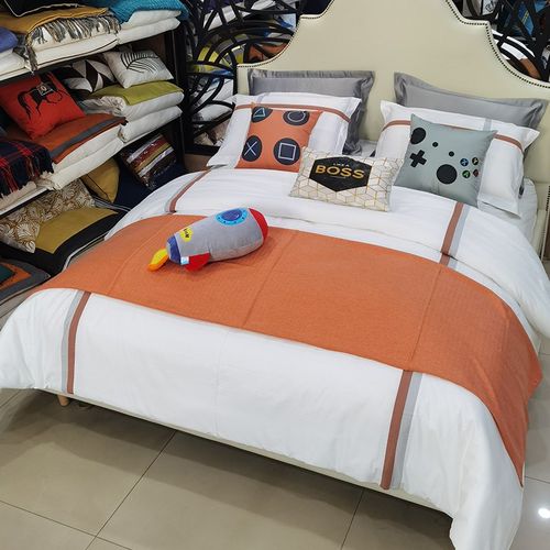 现代设计简约儿童男孩房样板间床品 软装十件套家具配套床上用品