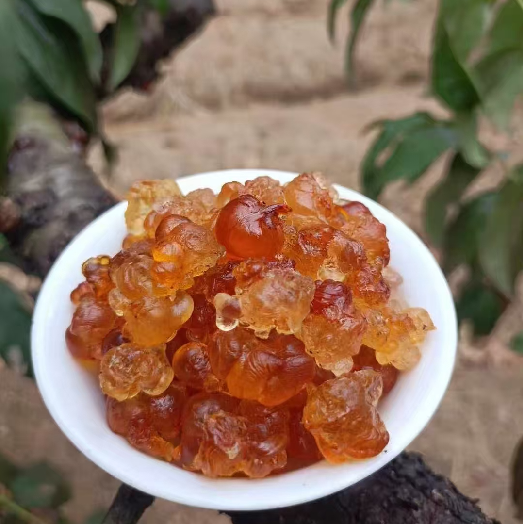 湖北恩施高山农家天然野生无杂质桃胶炖煮品