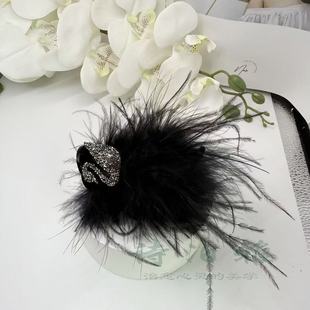 【下单立减50】新款小天鹅羽毛抓夹丸子手工毛绒创意时尚饰品_jh