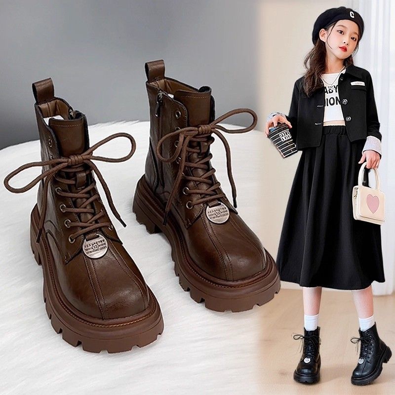 女童马丁靴2025秋季新款儿童靴子透气中大童皮靴软底轻便黑色靴子