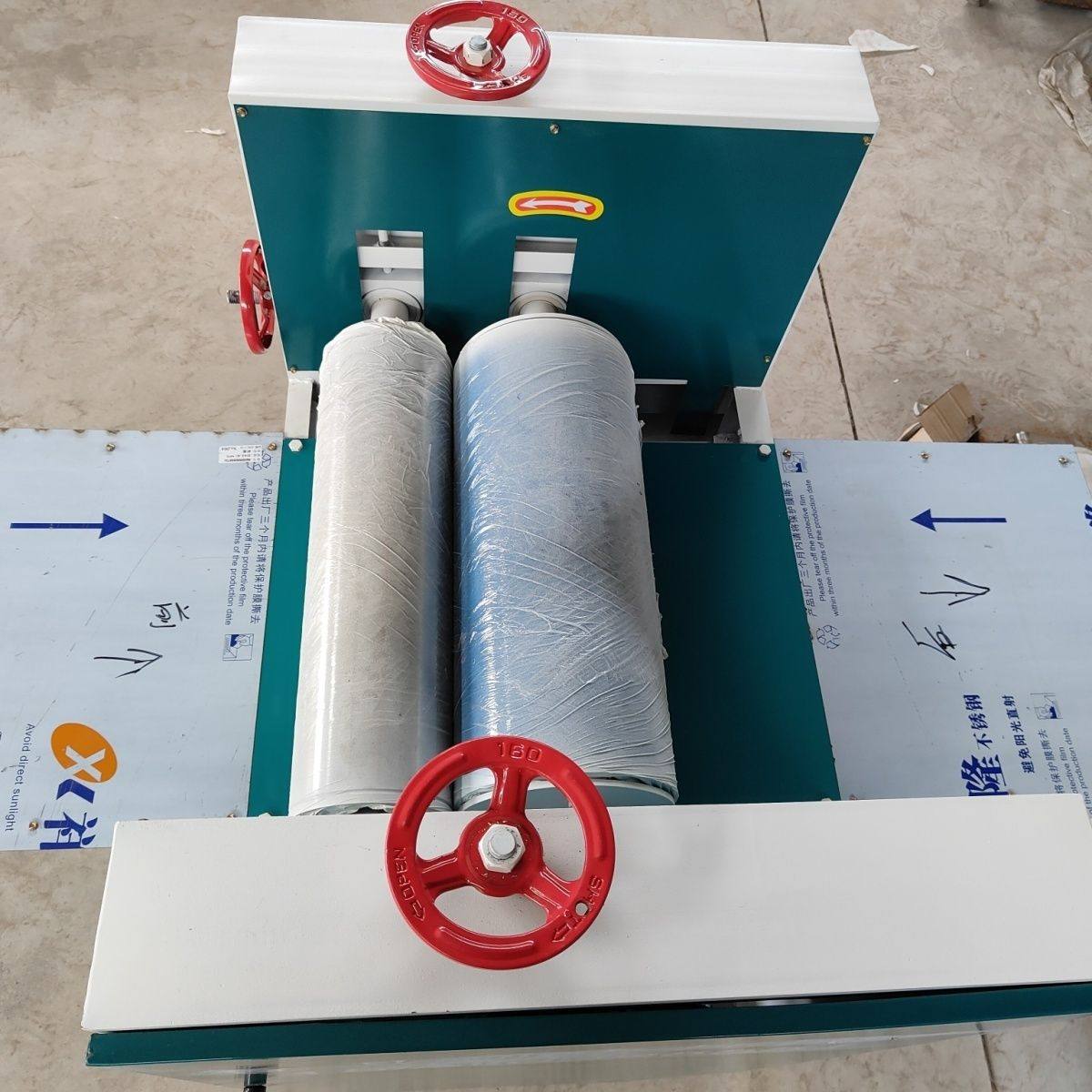 600型单面涂胶机木工板家具门板木材木板门板海绵玻璃等多种材料