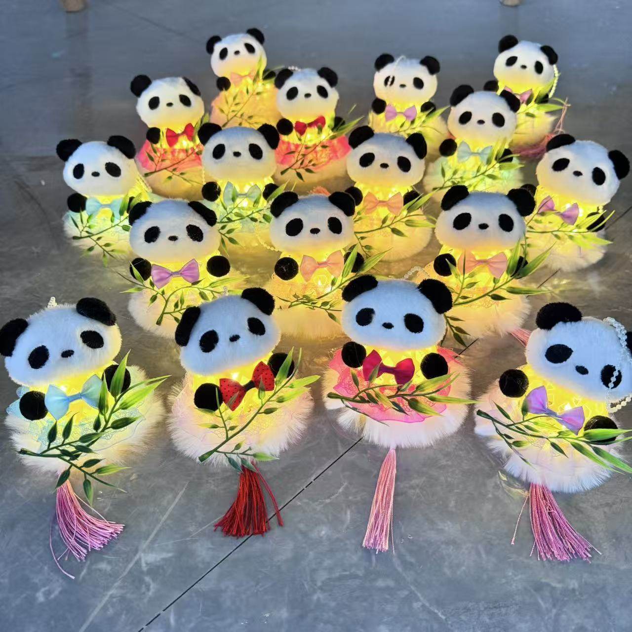 新款手提古风发光灯笼儿童熊猫公仔玩具节日礼品夜市摆地摊小商品,节庆用品/礼品,灯笼,淘宝优惠券,粉丝福利购,淘宝优惠卷