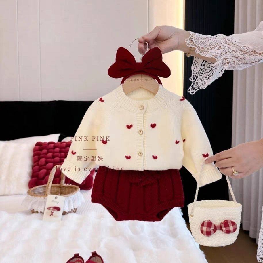 女童秋季新款拜年服红色心形针织开衫套装宝宝韩版公主风外套哈衣