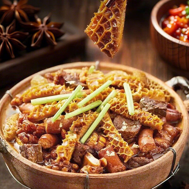 买2斤送1斤广式牛杂煲牛腩牛肚加热即食京东冷链包邮次日达