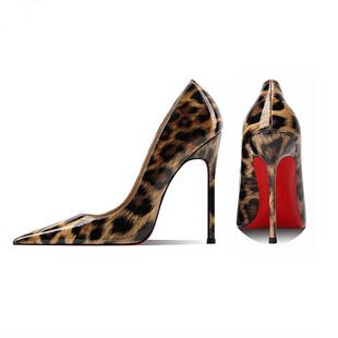 小码高跟鞋欧美时尚性感尖头浅口侧空33码漆皮凉女鞋御姐红底豹