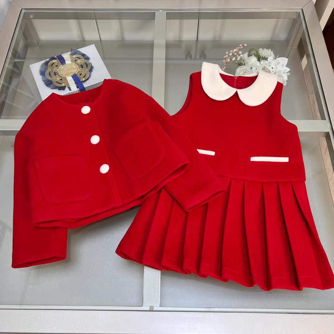 秋冬款女童小香风套装2025新年服中大童加厚外套百褶半身裙二件套
