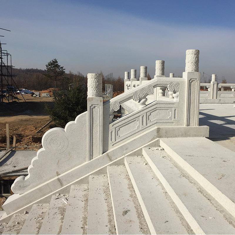 供应花岗岩石栏杆石雕栏板汉白玉旗台栏杆护栏生产