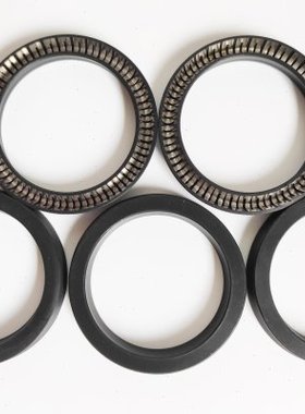 PV宝色霞板标准孔用泛塞封75/80/85/90*65.6/70.6/75.6/80.6*7.1