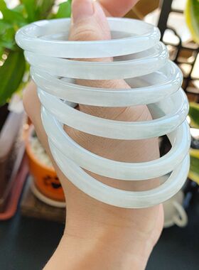 【顺丰包邮】翡翠A货细糯糯冰种水冰润冰绿细圆条叮当镯翡