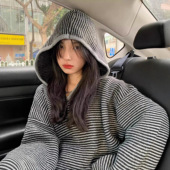 连帽设计长袖 Poragomla欧洲站时尚 新款 女春装 宽松中长 条纹针织衫