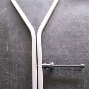 弹簧内卡钳外卡钳内外卡卡规内外卡钳子外卡规旋壁厚外径卡尺测厚