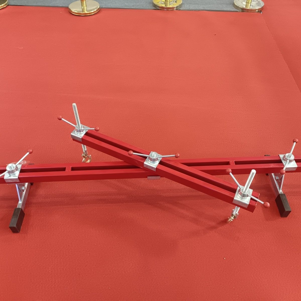 新款汽车发动机吊架平衡支架固定吊架翻转架支架引擎平衡架手摇