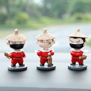 网红汽车摆件创意个性寒江孤影车上中控台摆件男车载车内装饰用品