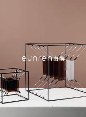现代简约创意艺术方形叠影结构摆件样板间书房家居展示架软装饰品